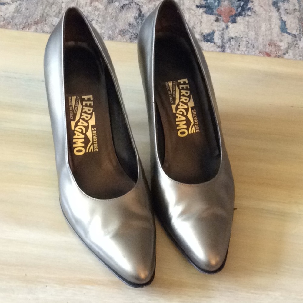 SALVATORE FERRAGAMO  GENTLY USED SHOES